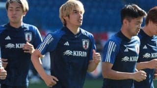 「そこから何でもできる」伊東純也、自身の特徴が生きる[4-1-4-1]でのプレーを歓迎「個人的には好き」