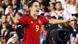 あのファン・バステンも大絶賛！ スペイン代表を頂点に導いたのは「守備でゴールをアシストする」18歳の攻撃的MF