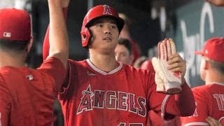 大谷翔平ばかりの質問攻めを嫌になった経験は？ エンゼルス同僚野手が本音を吐露「許容範囲だ。特別な才能と一緒いる」