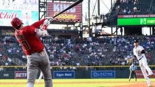 「完璧なボール球だ」大谷翔平の特大弾を生んだ“悪球打ち”に敵バッテリーも愕然「打てるのは地球上でオオタニだけ」