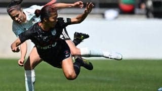 なでしこの先輩・永里優季から杉田妃和へエール、試合後のツーショット公開し「W杯でのプレーが楽しみ」