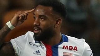 ラカゼットはサウジ行きに興味なし？　リヨンオーナーは札束攻勢に苛立ち募らせる