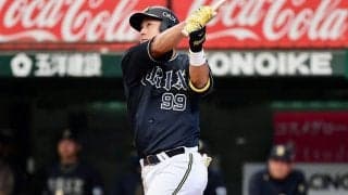 オリックス杉本が激走ランニング弾！　両手突き上げラオウ絶叫…“昇天ポーズ”に騒然