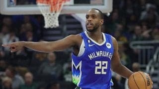 複数の選手たちが今夏FAとなるバックス…ミドルトンとロペスは再契約が濃厚？