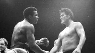 猪木とアリに芽生えた友情　実況アナ・舟橋慶一は世紀の一戦に「究極の『無言の会話』を交わした闘いだった」