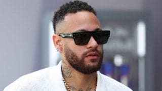 「彼は最低な男」ネイマールが2日連続で別の女性からDMを晒される…1つは彼女との交際中に送ったものか