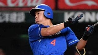 驚異の滞空時間「垂直に飛んでる」　中村紀洋を彷彿…24歳の和製大砲が「エグいな」