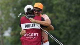 4年半ぶりの頂点、ガッツポーズではなく安堵の表情を浮かべたリッキー・ファウラー