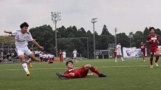 [男子サッカー]　新井・高橋輝コンビ躍動で２点先取も、後半に追いつかれドロー