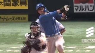 衝撃弾に相手選手みんな“フリーズ”　スタンド貫く一閃が「マジかっけぇ」