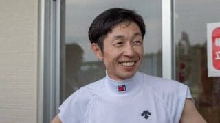 武豊騎手 今週の騎乗馬…白毛馬のカルパとコンビ