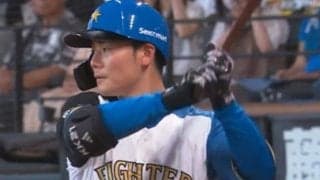 「珍プレー確定」清宮がまさかの“グラブ弾”　目を疑う光景にファン騒然「初めて見た」