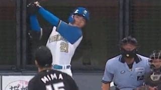 日本ハム清宮が“珍本塁打”　同点4号ソロ…中堅手のグラブに当たってスタンドイン