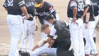 鷹・森唯斗がアクシデントで緊急降板　6回にライナーが直撃…倒れ込んで悶絶
