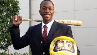 鷹のドラ1イヒネ・イツアが左指を手術　4軍戦で負傷…復帰まで3～4か月で今季絶望