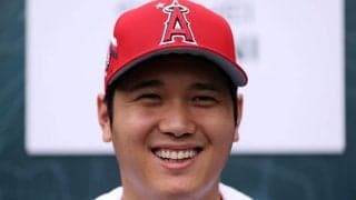 【MLB】球宴指揮官の妻も“大谷ファン”「写真を撮るんだ」　隣のヤ軍エースも笑顔