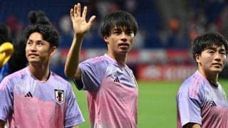 「密かに感動しておりました」妻夫木聡さんが三笘薫との共演を回顧！2ショットには「笑顔の感じが似ておられますね」の声