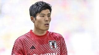 「そこ仲良いんや！」アーセナルの日本代表DF冨安健洋とエジプト代表MFの練習中の笑顔2ショットが「めっちゃいい写真」と話題！「トミーが楽しそうで嬉しくなる」の声