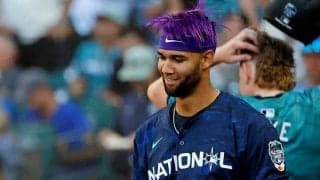 【MLB】超ド派手スーツは「ゾッとするけど欲しい」　お揃い衣装の子どもたちが「可愛すぎる」