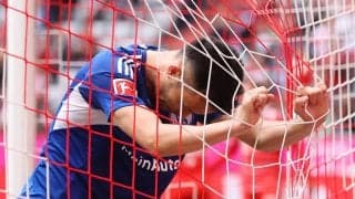 吉田麻也の高級車に初心者マーク！？海外組ならではの免許の悩みを明かす「なんとかならないかな？」