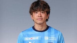 横浜FCのMF長谷川竜也が練習中に負傷、全治3週間