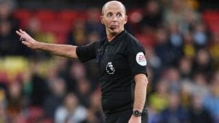 プレミアの名物主審としても知られたマイク・ディーン氏が審判協会を退会…昨季はVARを担当