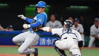 日本ハム、ランニング弾ならず新庄監督も呆然　本塁手前で憤死…完封負けで9連敗