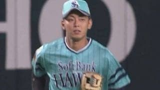 レフト前がショートゴロに「肩えぐいて」　“ほぼ外野”から大遠投炸裂「とんでもねぇ」