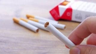 たばこのニオイを嗅ぎたくない行動