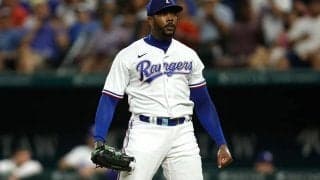 【MLB】捕手も“ビビッていた”166キロ　移籍直後に球団新…人類最速左腕が「えげつない」