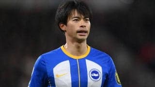 「かっこ良すぎて死ぬ」「激アツすぎる」三笘薫、珍しい野球ユニフォーム姿が話題に「1番ショート？」「野球選手でもおかしくない肩幅」