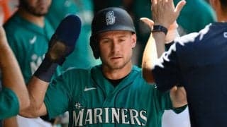 【MLB】“怒りのキック”で骨折…期待24歳が涙の謝罪　苦戦マリナーズに悲劇「呪われている」