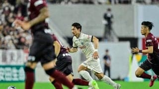 「びっくりした」「工夫してる」J1川崎が神戸戦の飲水タイムで「画期的な熱中症対策」導入！ Jリーグ公式も「熱中症予防としてご参考にしてください」と推奨した光景