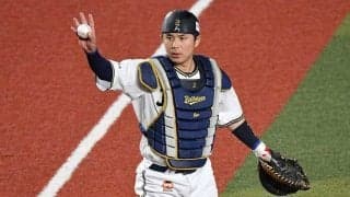 7月打率.361も「友哉の代わりにはならない」　首位オリを支える“強打の捕手”