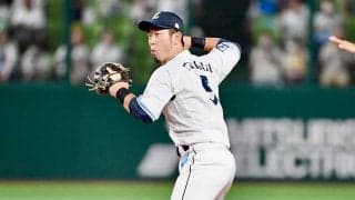 “珍”好守の裏での「演技」をファン見逃さず　走者は大混乱…咄嗟の行動が「野球脳凄すぎ」