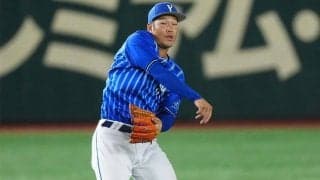 打球は絶対逸らさない…闘志あふれる捕球が「神」　一瞬の芸術は「永遠に見てられる」