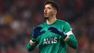 浦和GK鈴木彩艶の代わり？ ユナイテッドがトルコ代表GKに関心、フェネルバフチェの正守護神