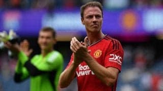 ユナイテッドと短期契約のエバンスは新天地行きが濃厚…テン・ハグ監督が示唆