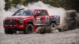 チーム三菱ラリーアート、アジアクロスカントリーラリー参戦に投入する新型トライトンを公開