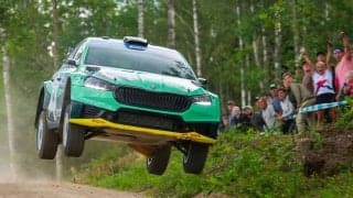 WRCエストニア：WRC2はアンドレアス・ミケルセンが今季2勝目で選手権2番手に浮上