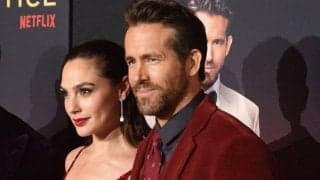 俳優ライアン・レイノルズが保有の4部レクサム、ついに大物FW獲得へ？　歴史的金星のユナイテッド戦でエースが負傷