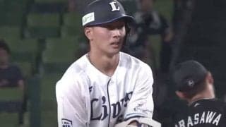 投ゴロがまさかの二塁打に「中々に珍しい」　ボールは外野転々…“目を疑う一打”に仰天