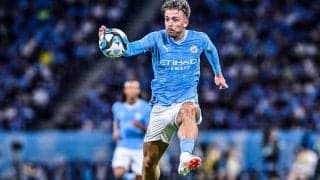 「優しさがあふれている」マンチェスターCの10番が日本で見せた、「神対応2連発映像」が10万いいね！ 子どもとお笑いコンビ『ミキ』への対応が絶賛される