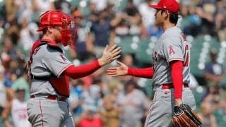 【MLB】肩を何度も何度も…特別な瞬間が「いい表情」　大谷翔平、相棒との絆に「感動した」