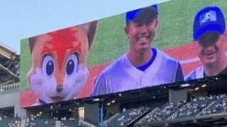 ルメール騎手がエスコンフィールドでファーストピッチを務める…「馬と違ってボールはコントロールできない」