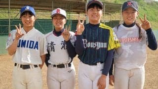 最速110キロのスーパー中1少女　男子相手でも無失点…ポニー女子世界大会でも注目
