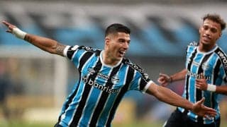 スアレスが今年限りでグレミオ退団を発表「問題は僕のヒザ」…ただ、来年はメッシと共闘の可能性も