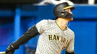 佐藤輝明、特大13号3ランに敵地もどよめき　バンテリンDのバックスクリーンへ衝撃弾