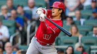 【MLB】大谷翔平、投球が顔付近に「危ないよ！」　思わず絶叫→笑顔…ファンもヒヤヒヤ