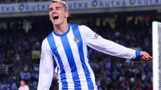 「泣けてくる」ソシエダがなぜか子供用のユニフォームをグリーズマンにプレゼント？古巣との素敵な関係性に脚光「いつまでも君のホームだ」